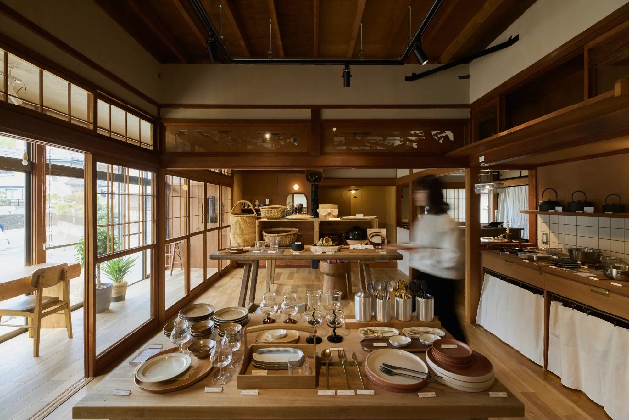 AHIRIKO店内
